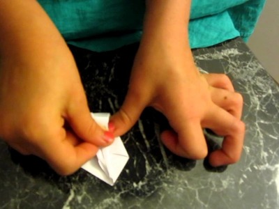 Origami kleiner Schwan