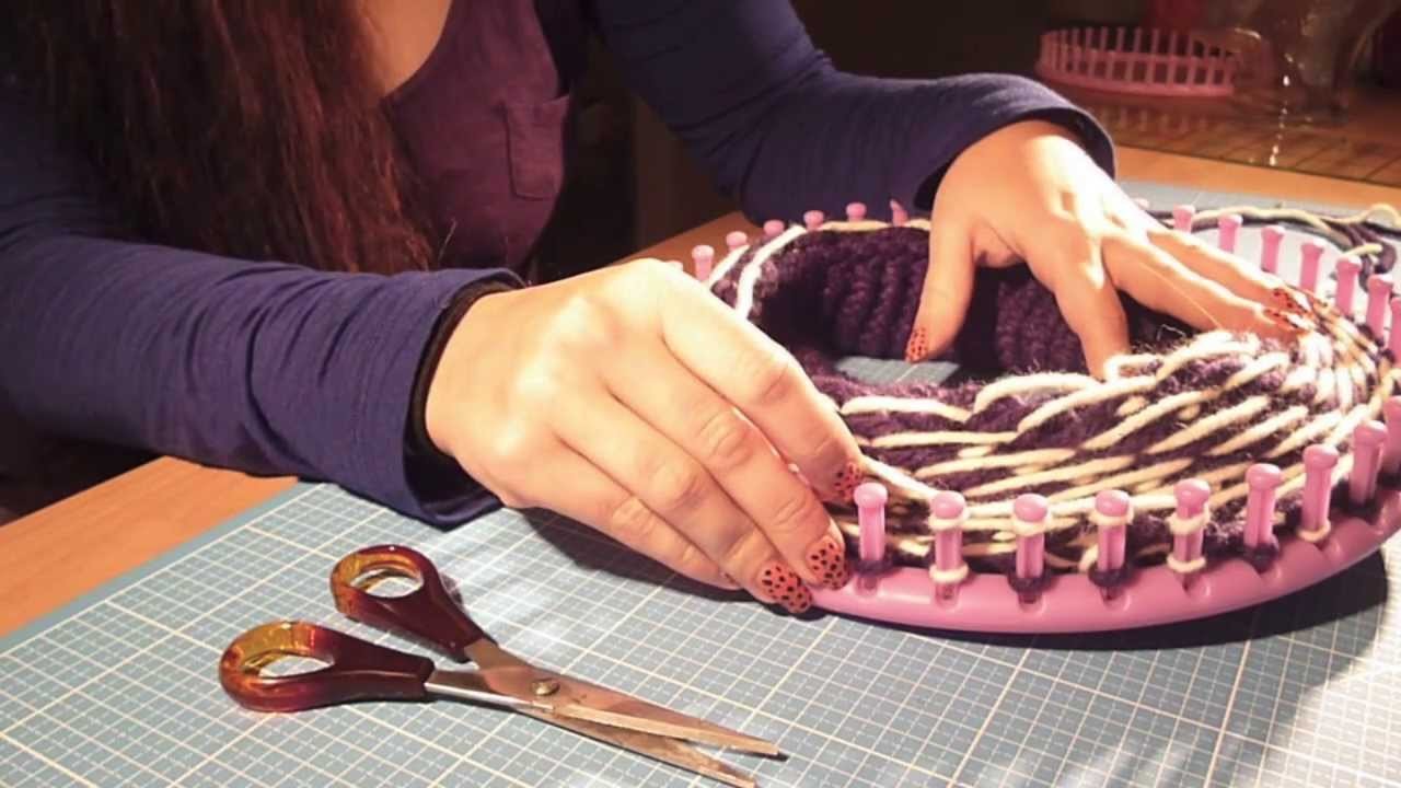 Mütze.Beanie mit Muster stricken mit dem Knitting Loom bzw. Strickring (Schrägstreifen)