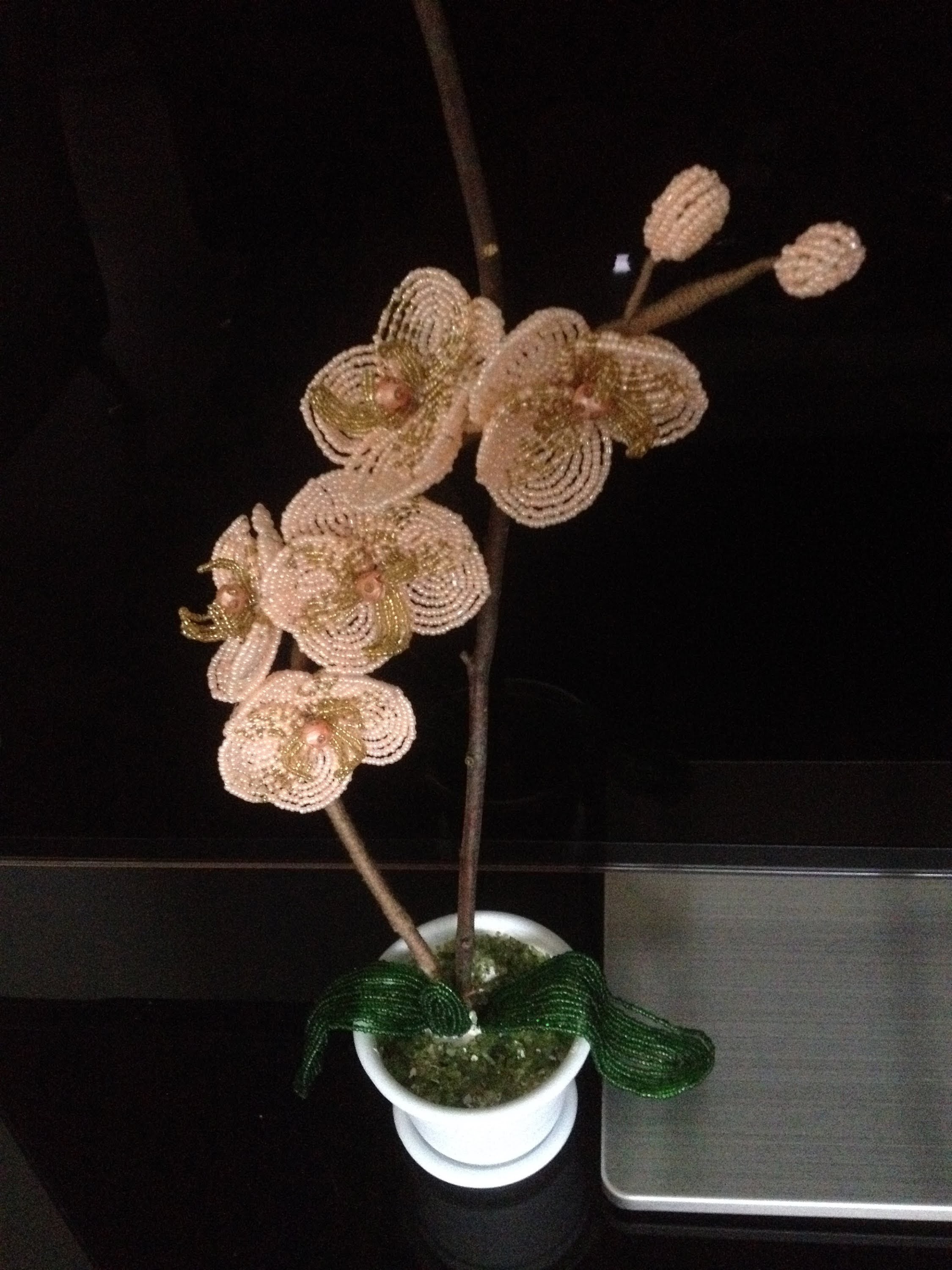 Orchidee aus Glasperlen. Teil 3.3. Blumen aus Perlen. Flowers out of beads. Anna's Perlen.