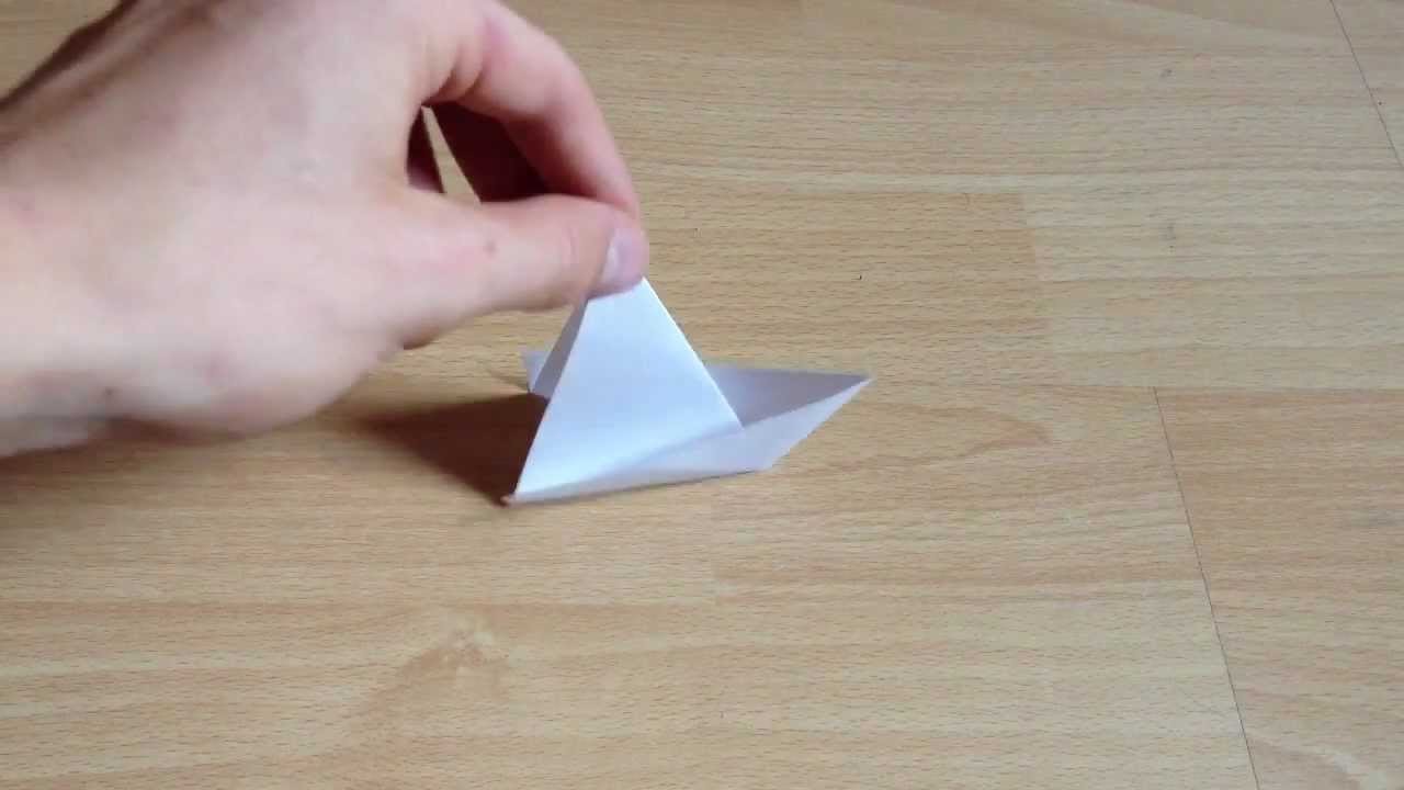 Origami Segelboot selber machen - Anleitung zum Falten