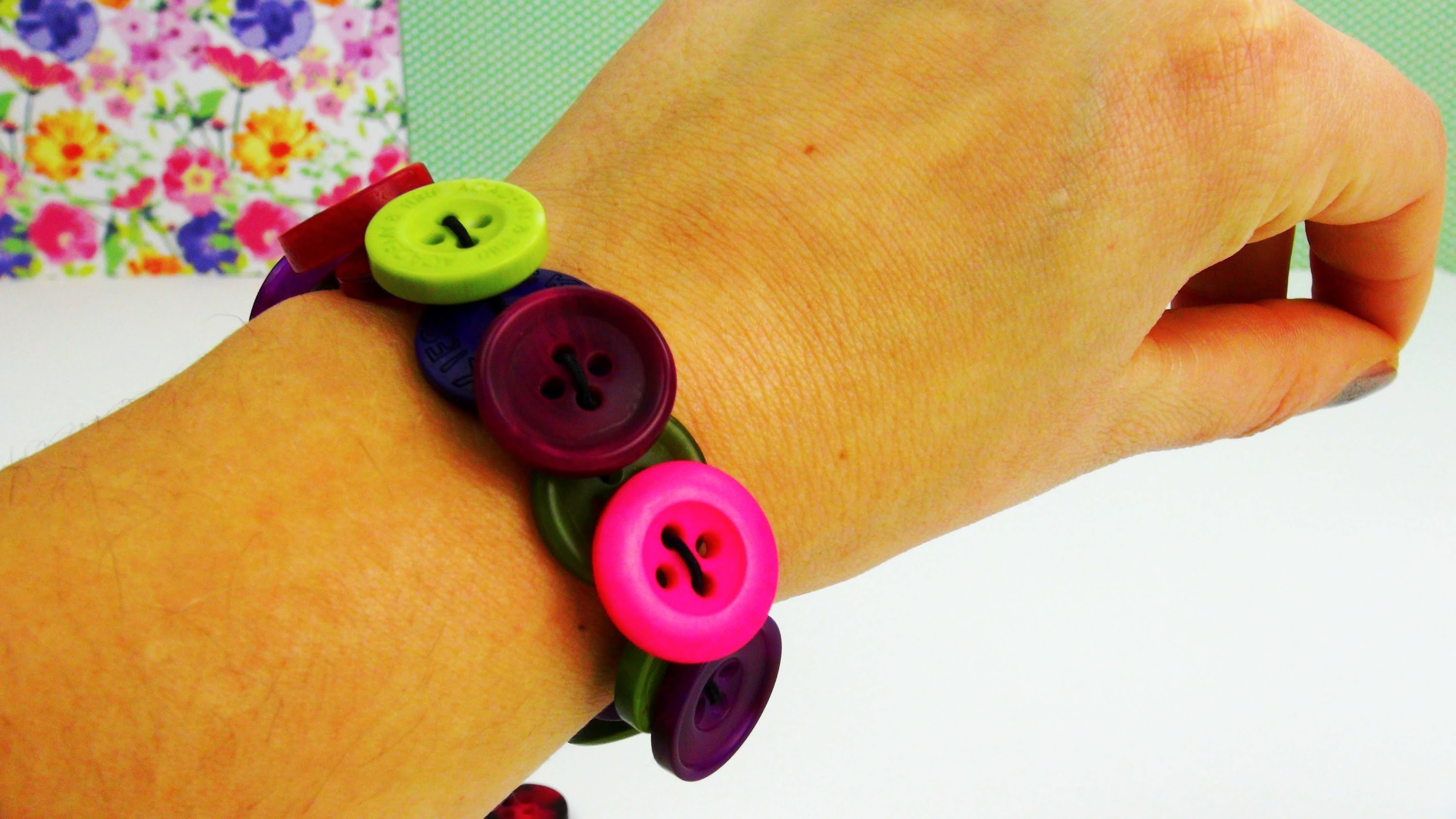 DIY Knopf Armband. Armband aus Knöpfen schnell gemacht! Button Bracelet Tutorial | deutsch