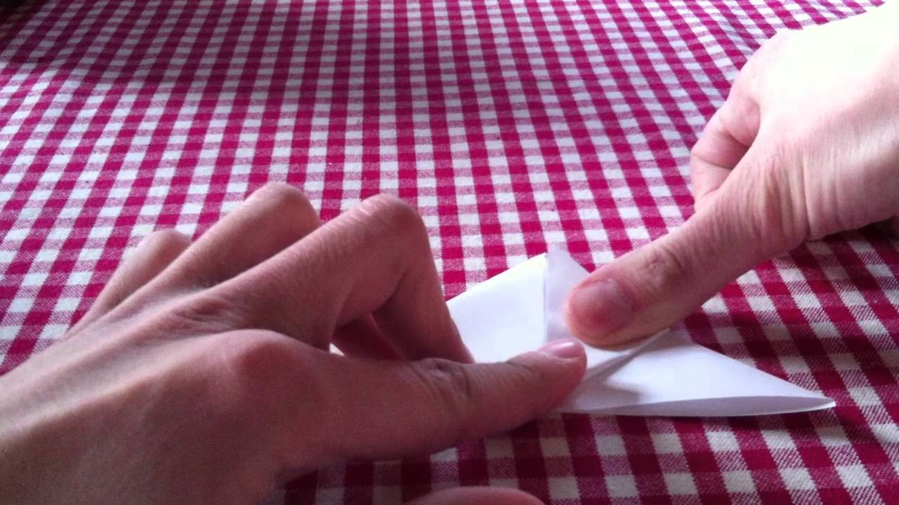 Origami: Schwalbe basteln - eine Faltanleitung