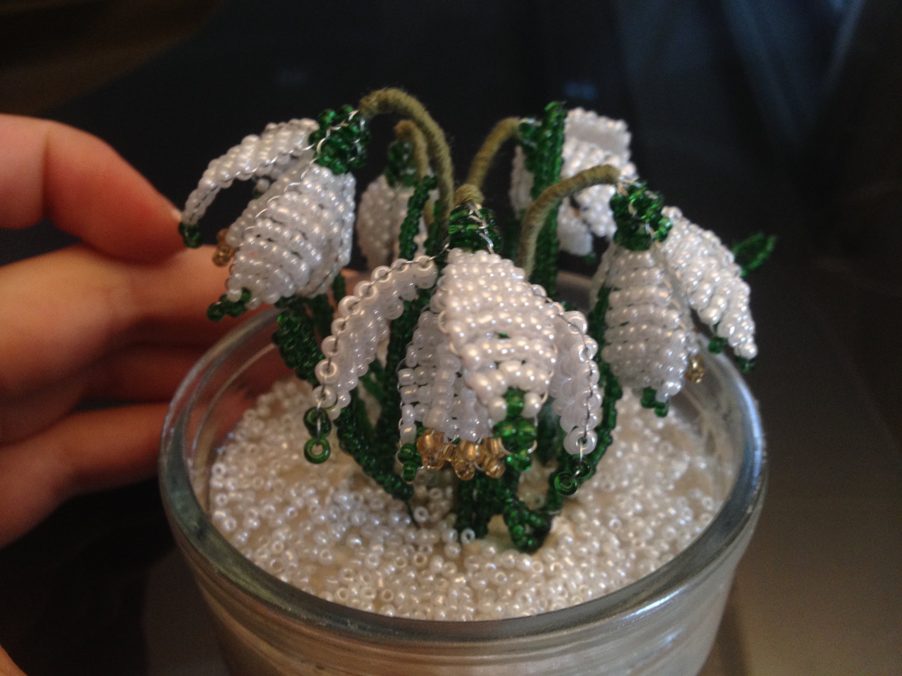Blumen aus Perlen. Schneeglöckchen, Teil 1.3. Beaded Flowers. Anna's Perlen.