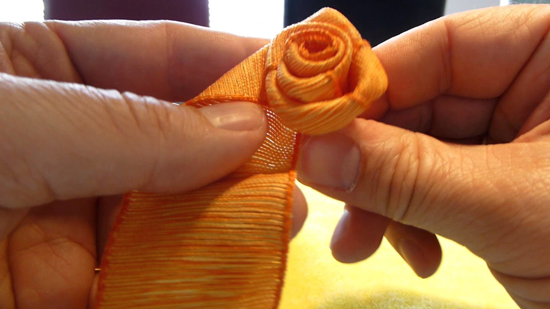 Einfache Rose selber binden, do it yourself ribbon rose