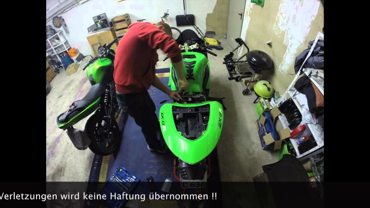 Motorrad Kawasaki ZX636C Heckverkleidung Montage Zeitraffer DIY HowTo Tutorial