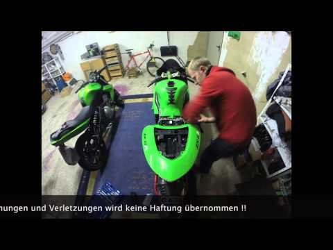 Motorrad Kawasaki ZX636C Heckverkleidung Demontage Zeitraffer DIY HowTo Tutorial