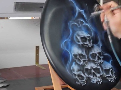 Airbrush Videotutorial Skulls & Candyblue Flames - Schablone für Schädel Totenköpfe