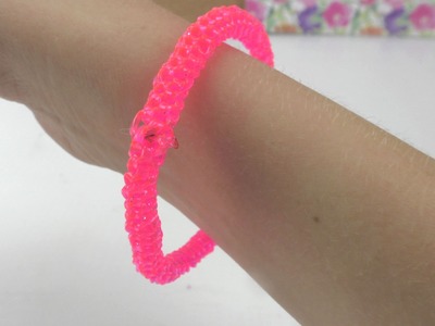 DIY Scoubidou Armband in Neonfarben Pink Glitzer. Neonarmband selber machen. Anleitung deutsch