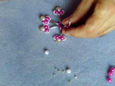 Schicker Weihnachtsstern aus Perlen