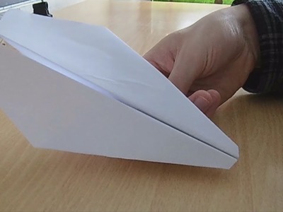 Bester Papierflieger - einfach zu bauen