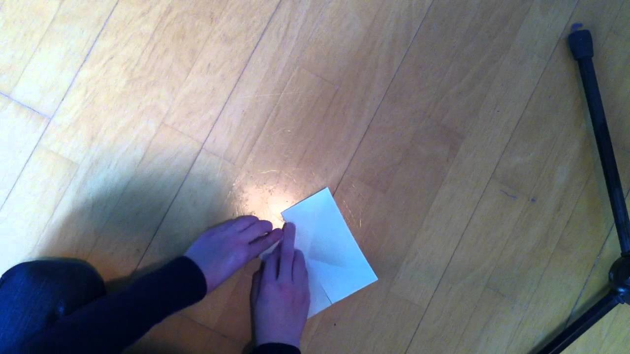 Basteln: Weihnachtsstern falten