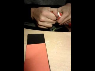 Totenkopf Lesezeichen aus Pappe basteln