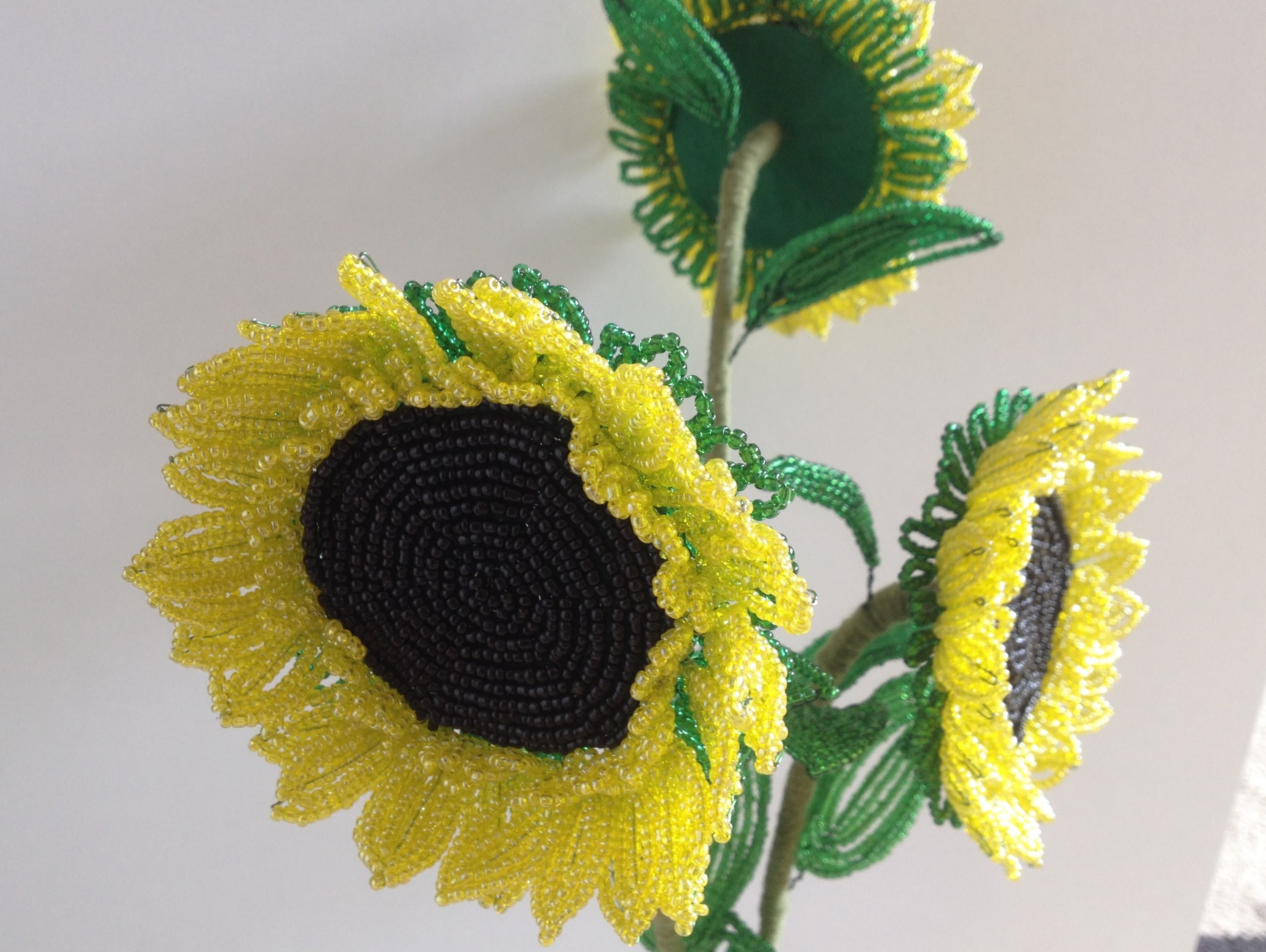 Sonnenblume aus Perlen. DIY. Teil 1.3