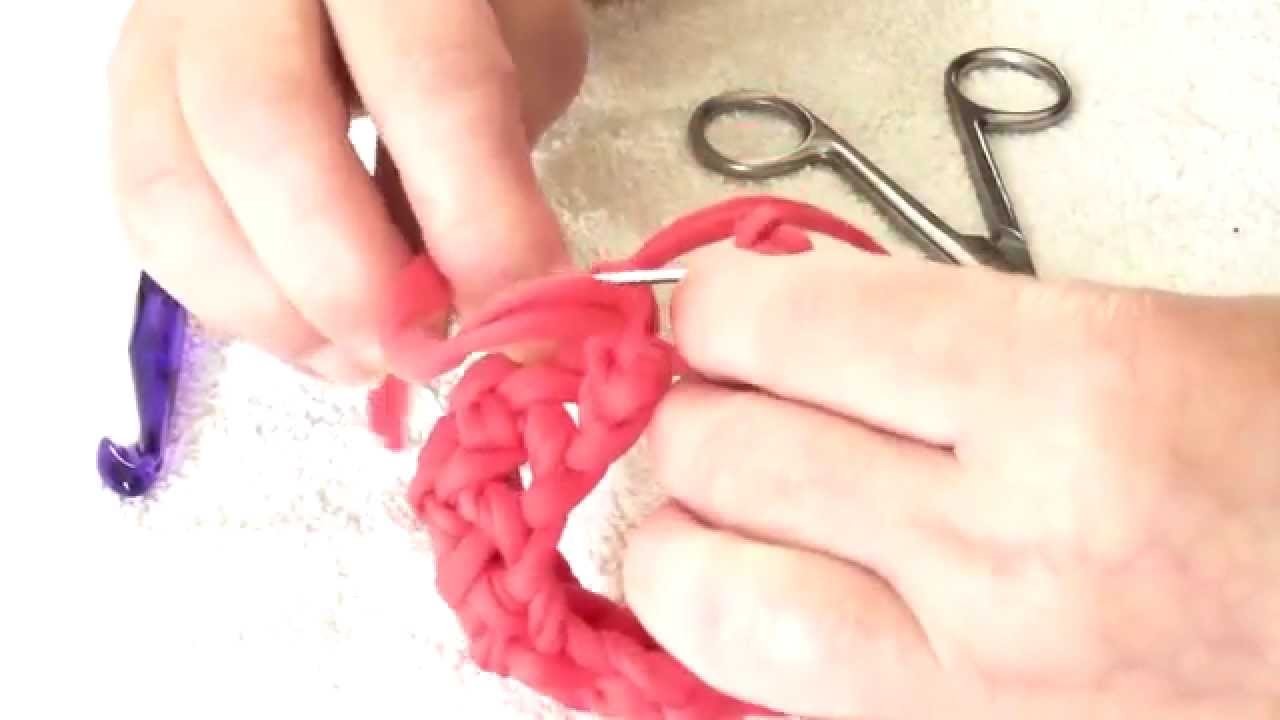 Armband aus Zpagettigarn