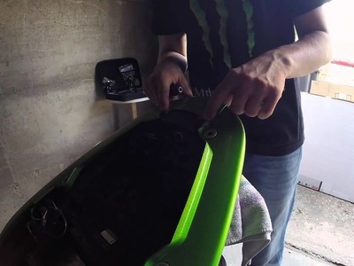 Motorrad Kawasaki ER6N Heckverkleidung demontieren DIY HowTo Tutorial