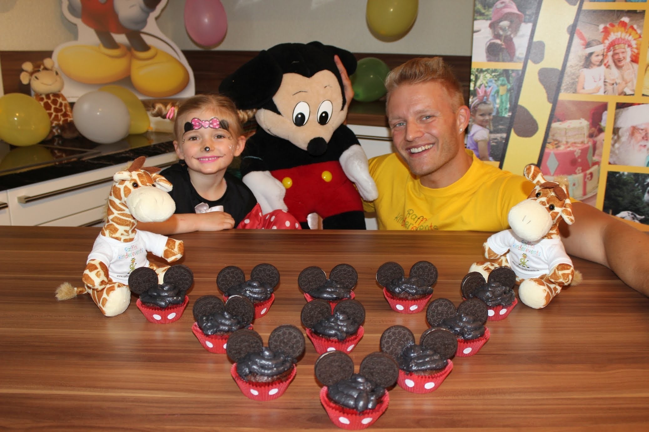 Mickey Mouse Muffins, Backen fuer Kinder Party- Majas kleine Backstube
