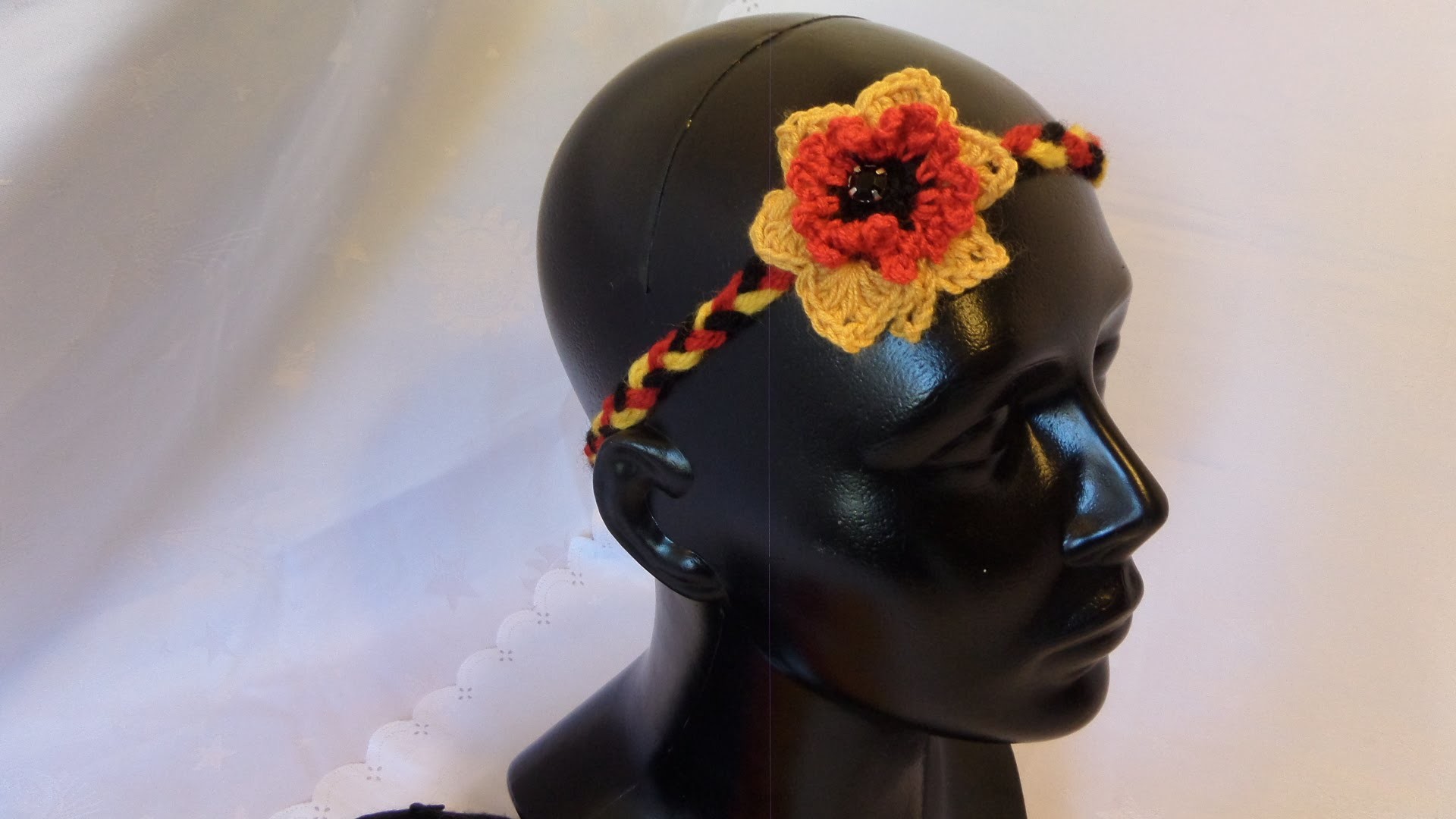 DIY:keka Wir sind Deutschland+ häkeln zusammen:Ein Haarband mit Blume