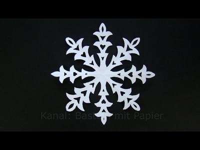 Schneeflocken basteln mit Papier - Winterdeko selber machen - Eiskristalle - DIY
