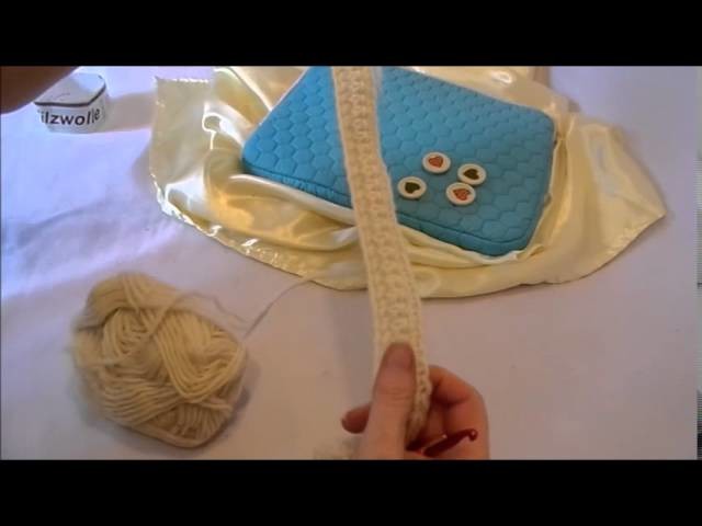 DIY:keka Taschen Hängel, Netbook Griffe,Schlaufen zum an+ab machen HÄKELN + filzen
