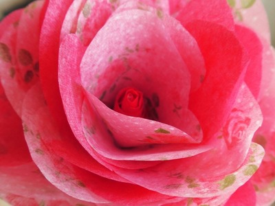 Rose selber machen | Dekoration fürs Zimmer aus Papier | Tolle Deko Idee mit DIY Blumen