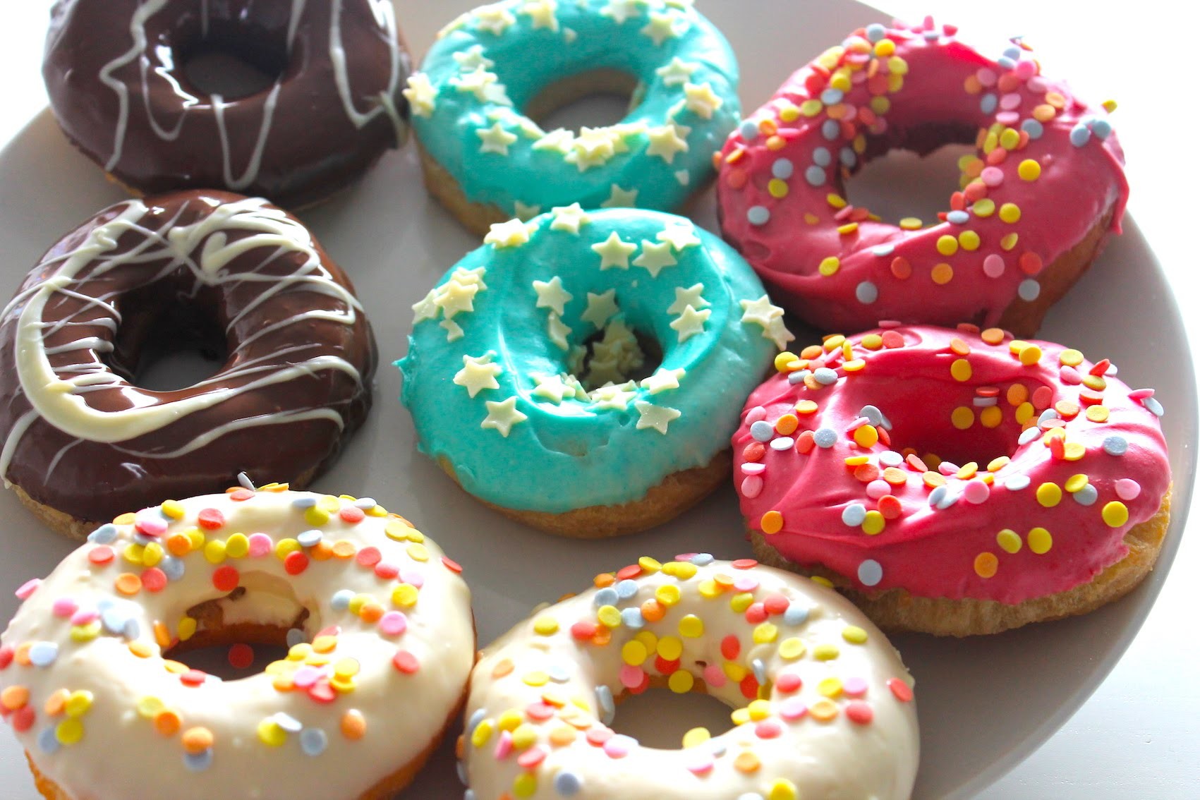 Donuts Rezept zum selber machen (Doughnuts) - Kochnoob