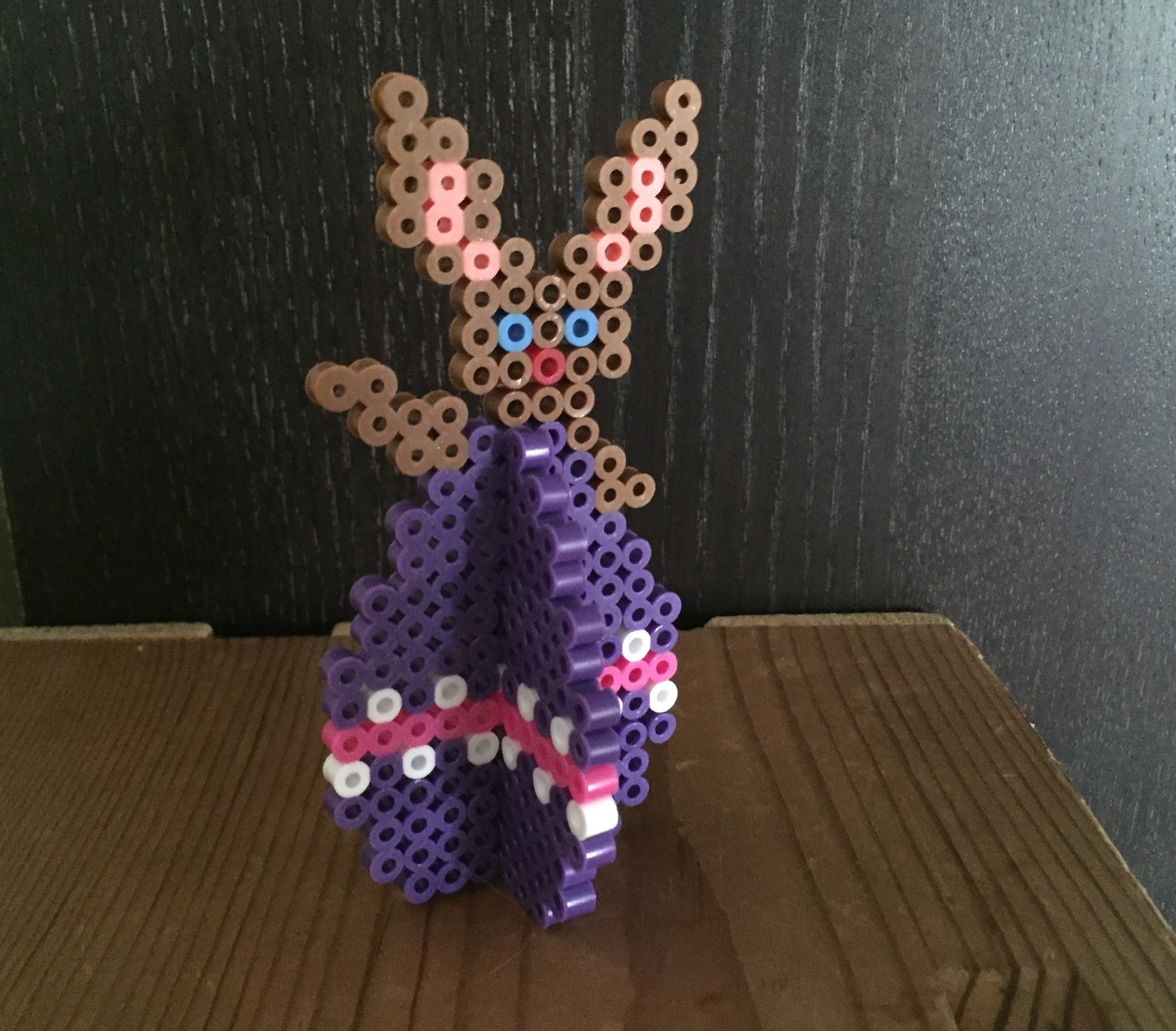 3D Osterhase mit Ei aus Bügelperlen. Sunnys CraftZone