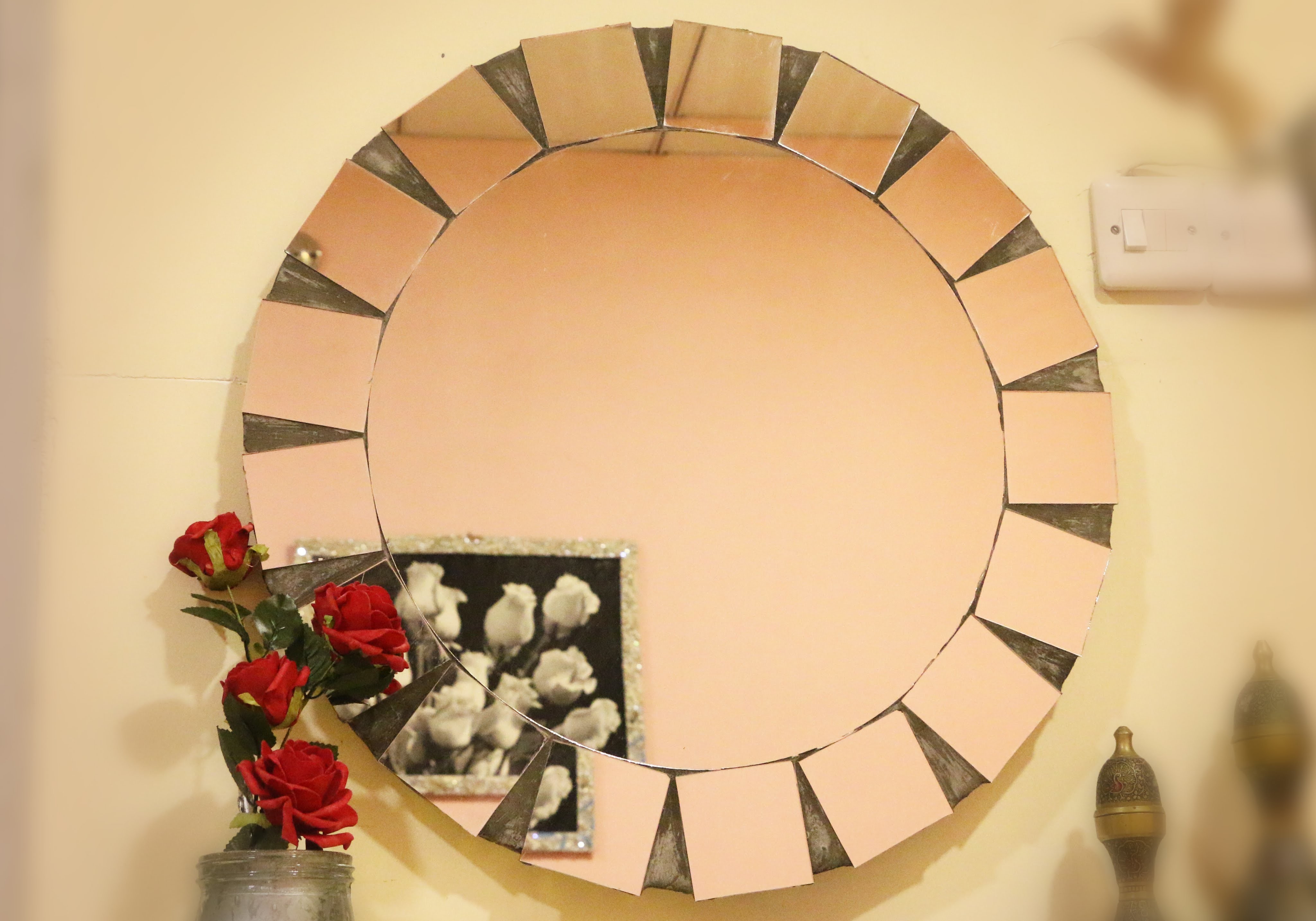 DIY: Sunburst Mirror Frame - Kare dasti