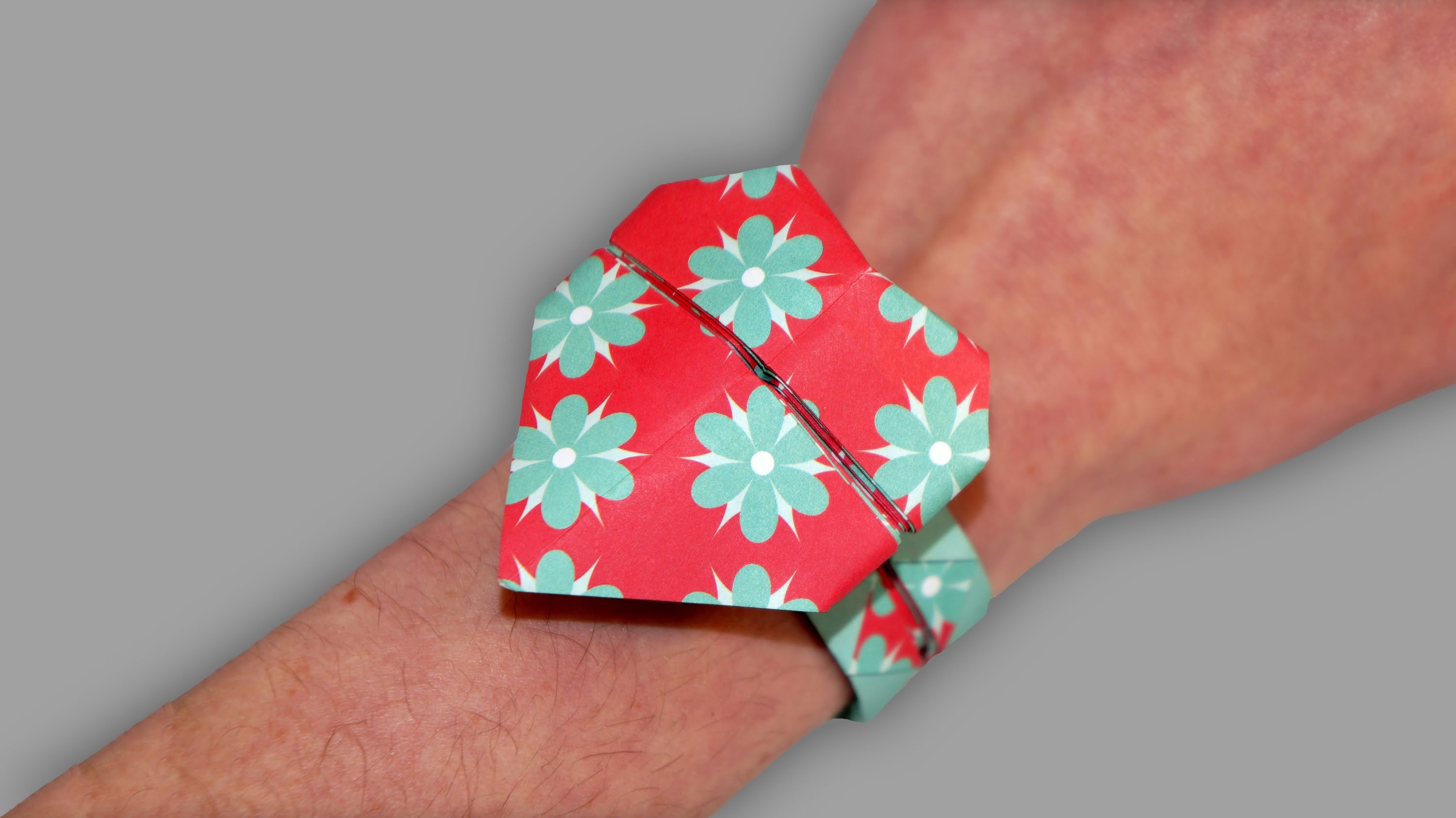 Origami Armband Herz: Valentine's wristlet - Faltanleitung (Live erklärt)