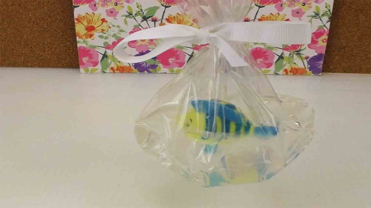 Kreative Seife selber machen | Seife mit Fisch als süße Geschenkidee | Fabius aus Arielle Soap