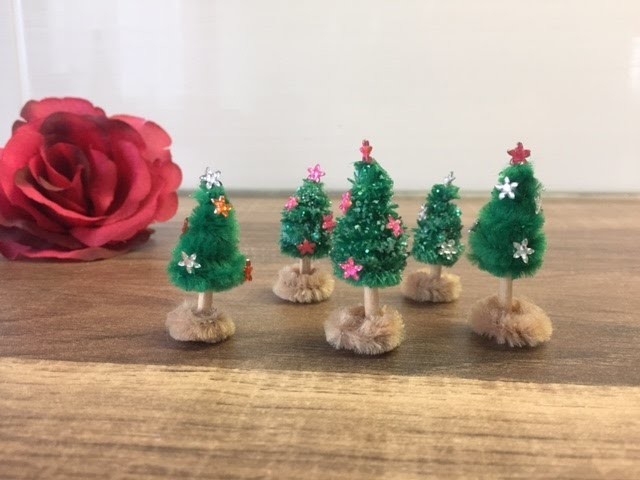 DIY Mini Tannenbaum basteln, Weihnachtsbaum mit Kindern herstellen, Weihnachten