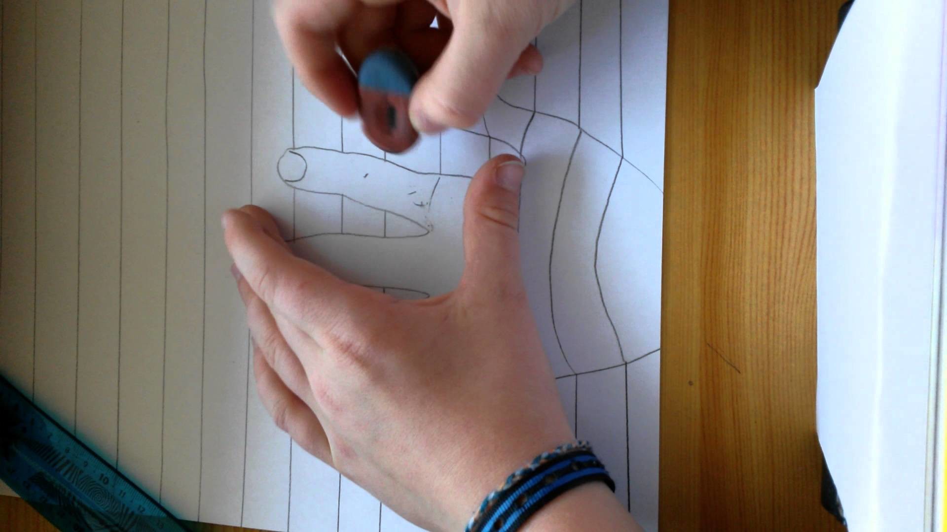 How to |  3D Hand hinter dem Blatt zeichnen