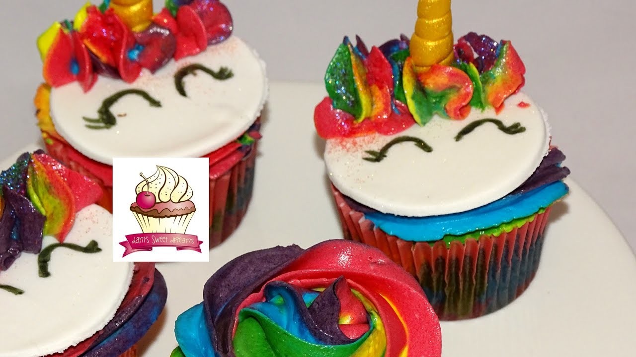 Einhorn cupcakes. Regenbogen Cupcakes. Rainbow