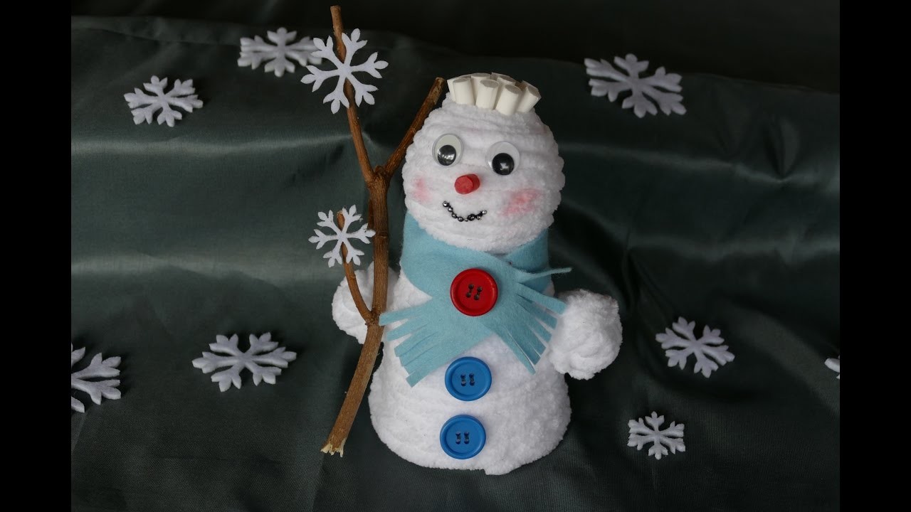 Schneemann basteln aus Wolle. Snowman do handicraft of wool - einfach