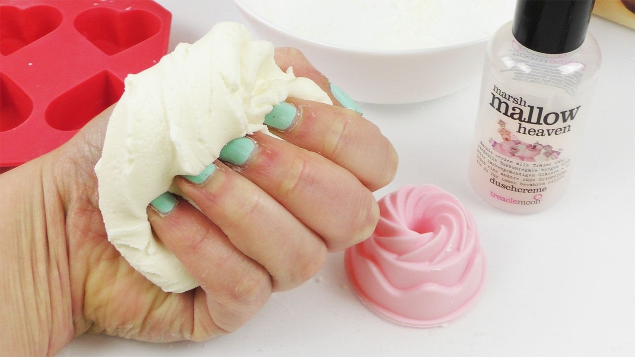 Marshmello Duschknete DIY | Super coole & toller Duft | + Experiment! Duschknete formen?