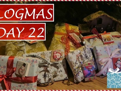 Weihnachtsbäume schmücken, Geschenke verpacken - VLOGMAS TAG 22