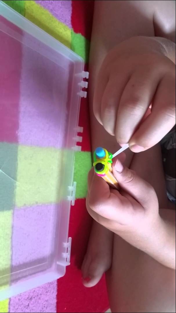 Loom band knüpfen ohne Loom. mit Elaine