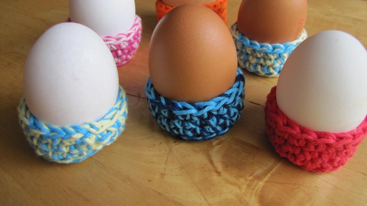 Bunte Nestchen als Eierbecher häkeln DIY