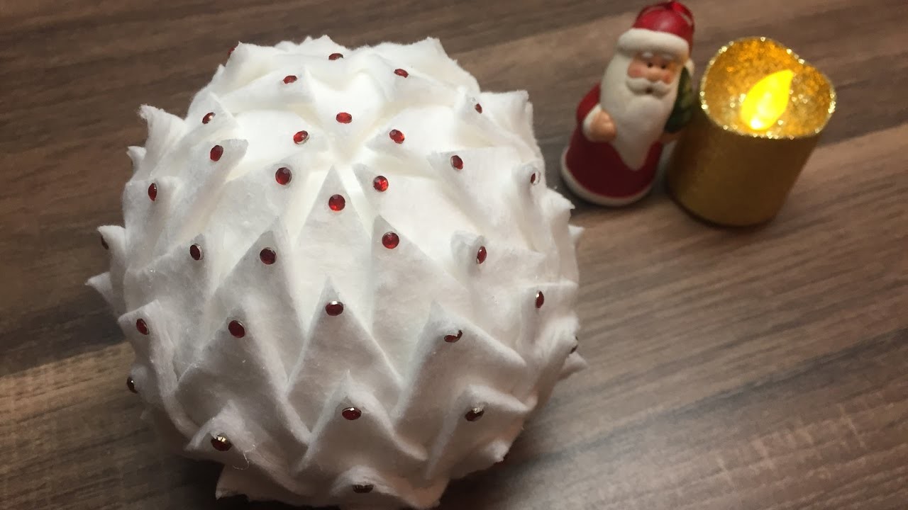 DIY Weihnachtskugel.Deko Kugel basteln, Artischocke herstellen aus Wattepads