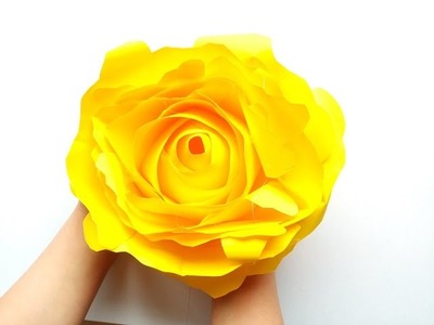 Eine gigantische Rose aus Papier basteln. Papierblumen selbermachen   DIY-Ideen