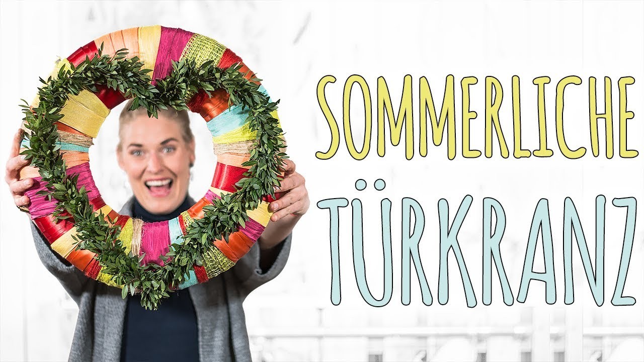 SOMMERLICHER TÜRKRANZ - DIY