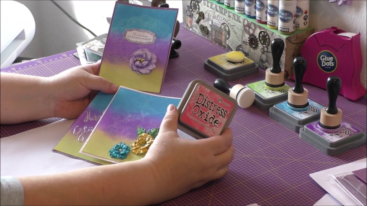 Stempeln mit Wasser -  Kartenhintergründe