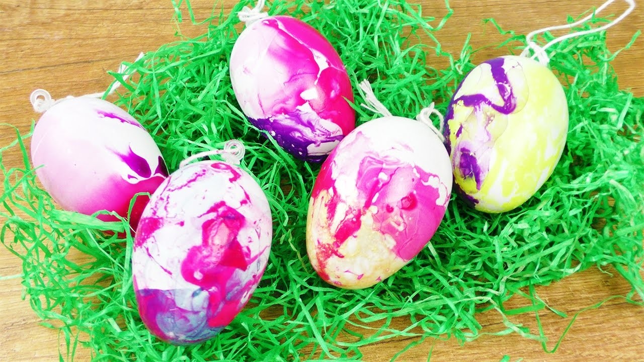DIY Ostereier mit Nagellack | Eier mamorieren | Cooler Effekt für schöne Osterdeko | Frühling