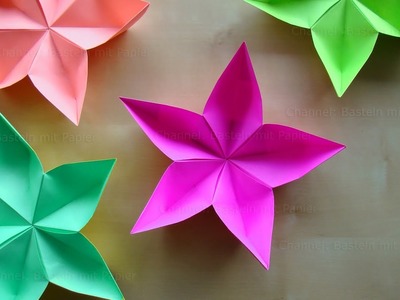 Origami Blume basteln mit Papier - DIY Bastelideen: Deko selber machen - Geschenke basteln