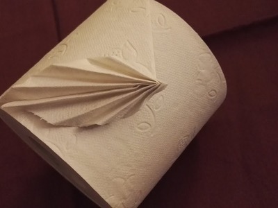 Toilettenpapier falten Origami Fächer