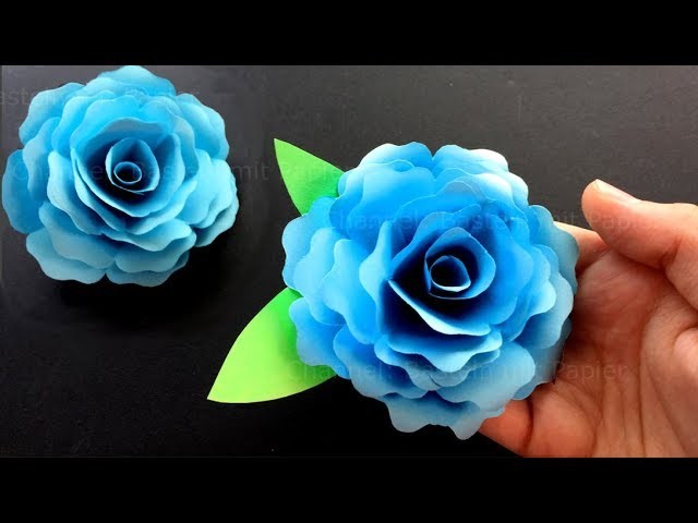 Rose basteln mit Papier - Bastelideen: DIY Geschenke selber machen - Origami Blumen falten