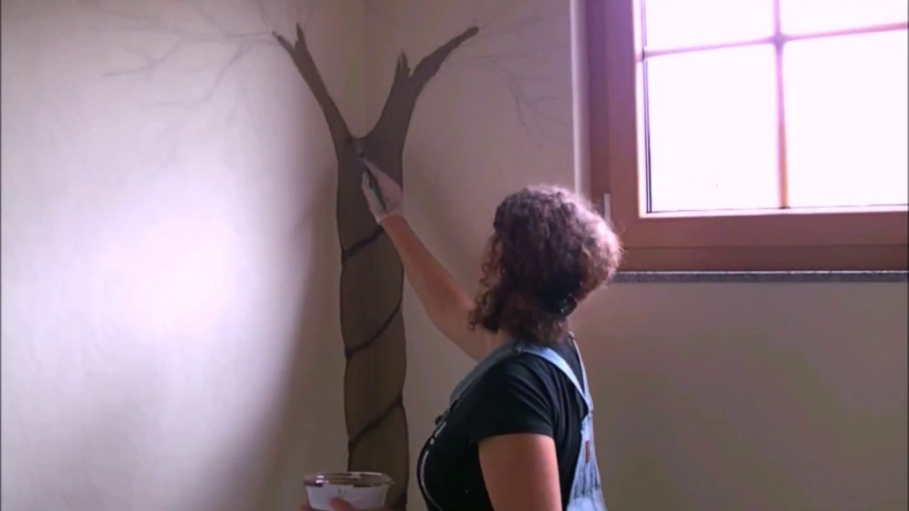 Tree wall painting