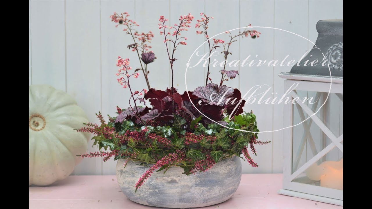 Herbstlich willkommen: AUßENDEKO  - bepflanzte Schale mit KRANZ