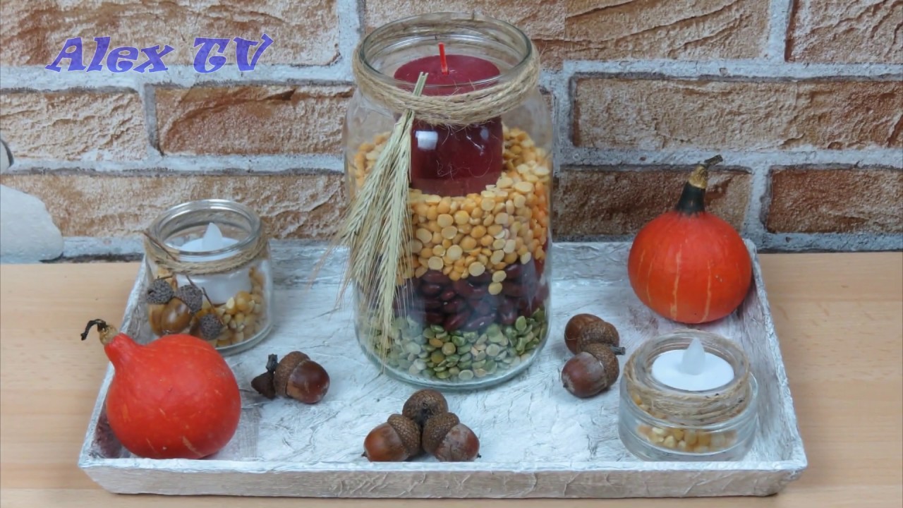 Dekoration im Herbst basteln . Tischdekoration mit Windlichter selbst basteln .