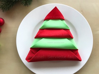 Servietten falten Weihnachten ???? Weihnachtsdeko selber machen - Weihnachtsbaum als Tischdeko basteln