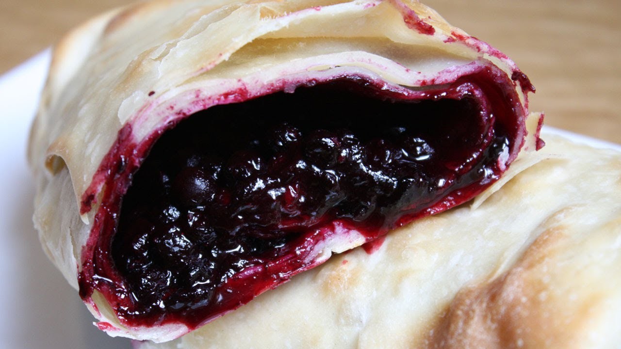 ???? Heidelbeerstrudel mit selbstgemachten Filoteig